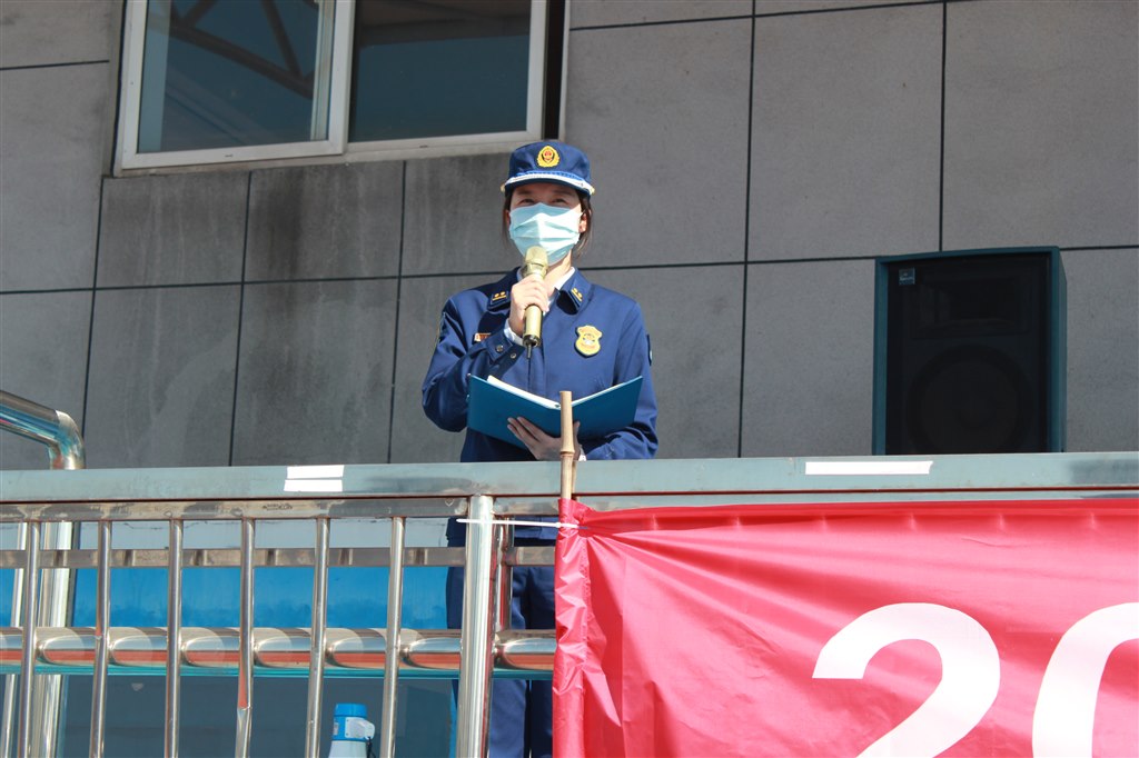 3楊嬌嬌現(xiàn)場指導.JPG